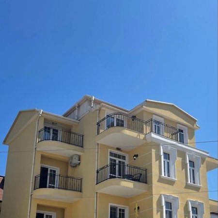 Chernomorets Apartment Exterior foto